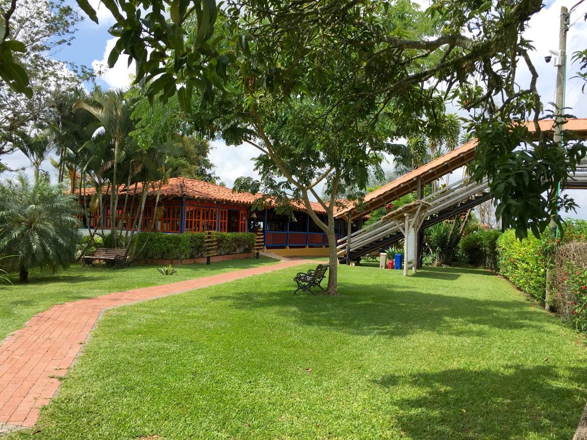 Hotel Bosques Del Saman Alcala Quimbaya Esterno foto